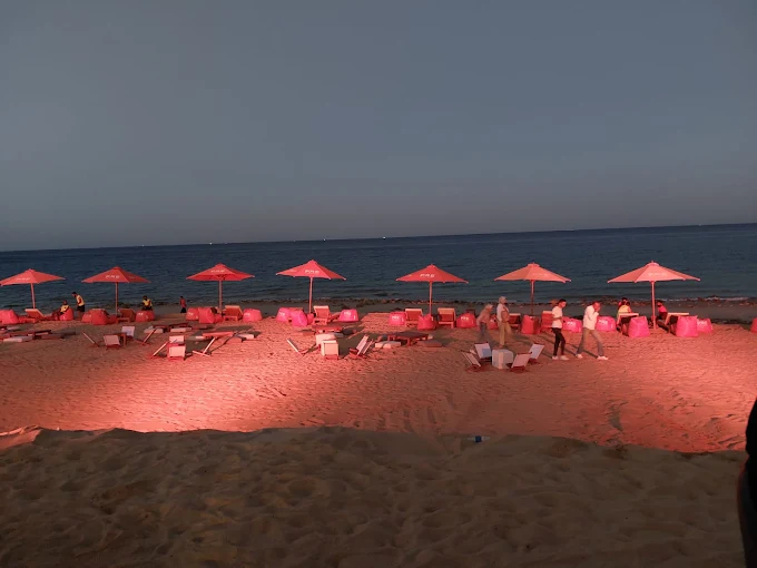 مميزات وعيوب قرية جبال السخنة.